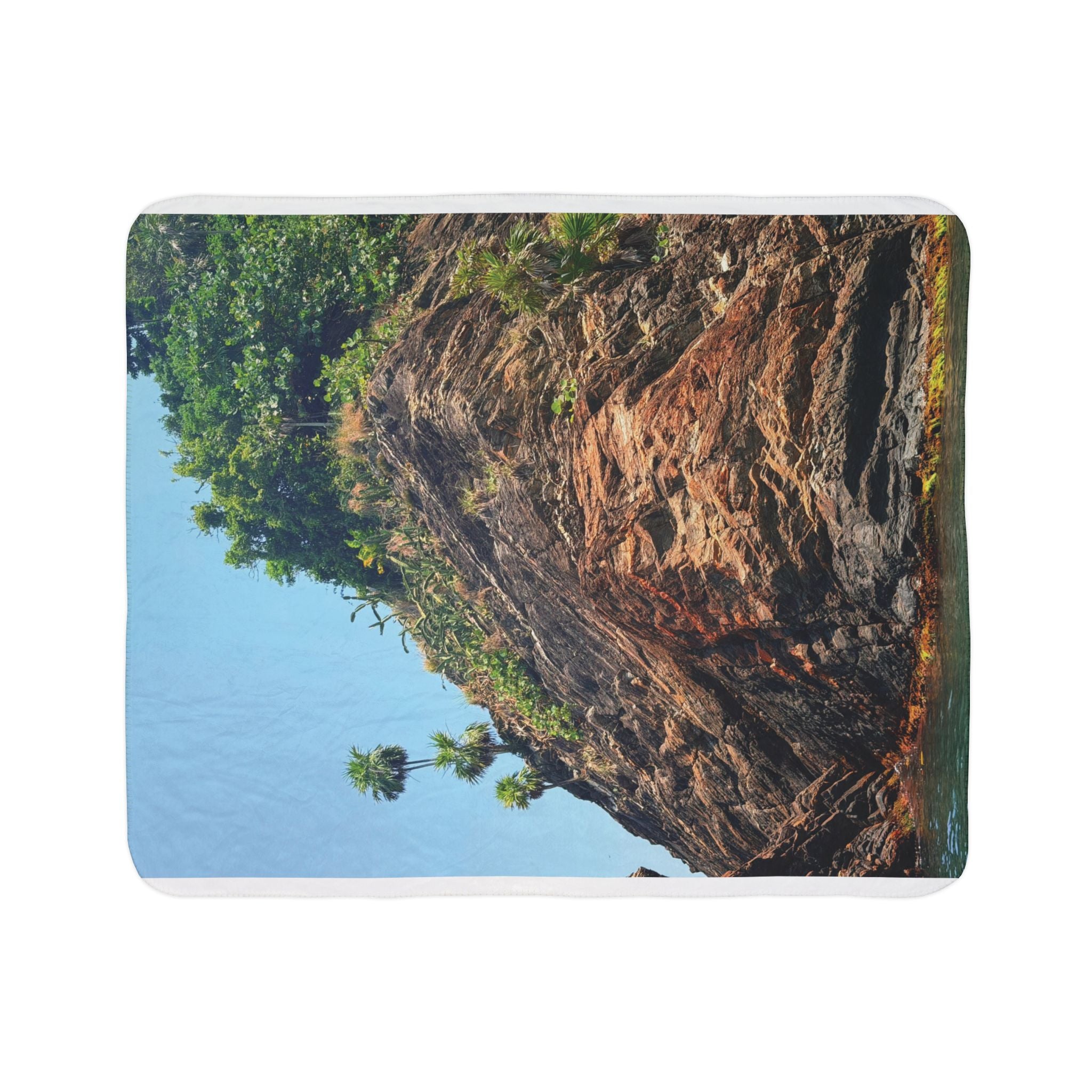 Tela Honduras Rock and Ocean Fleece Sherpa Blanket – Tropical Caribbean Cozy Throw